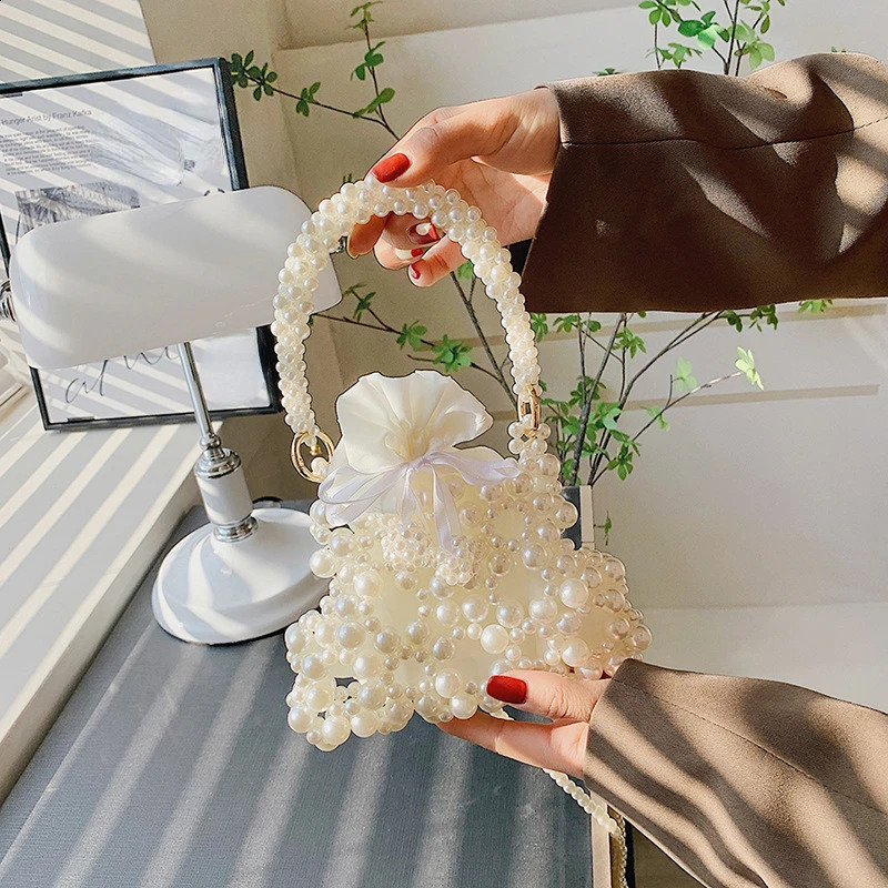 Womens bucket wallet and handbag pearl womens cross body handbag womens small coin wallet handbag womens shoulder bag 241105