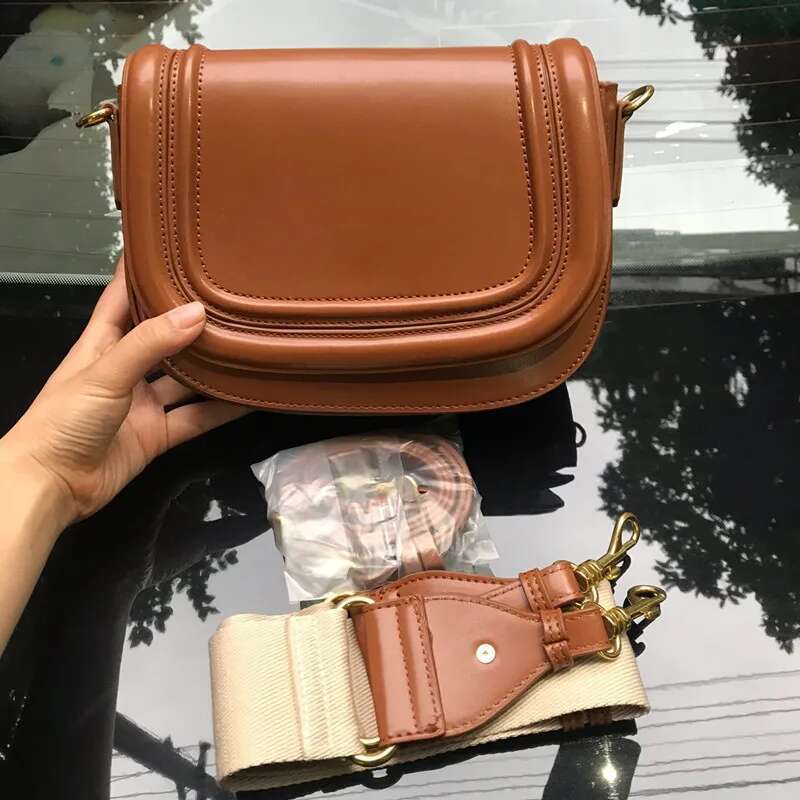 Designer Bag Luxury Bags For Women Toptrends Saddle Crossbody 2024 Trend Designer Underarm Shoulder Bag PU Leather Ladies Handbags And Purses Saddle b