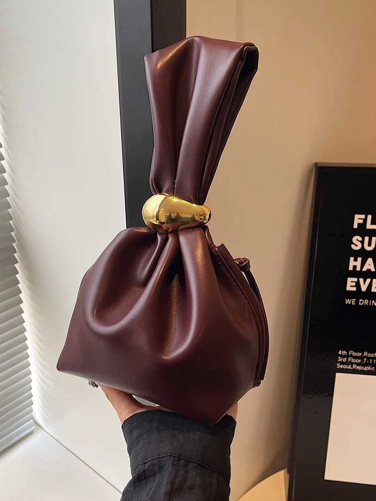 Personalized Soft Leather Clutch Bag Designer Women Pleated Mini Bucket Pouch Temperament Side Zipper Party Evening Bags
