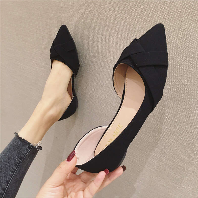 2023 Korean Version New Side Air Breathable Black Work Shoes, Daily Fabric Surface Pointed Shallow Mouth Soft Sole Flat Shoes