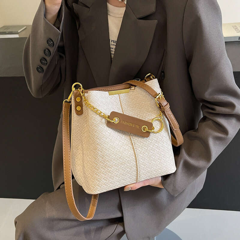 2024 New Large Capacity Bag, Women's Birthday Gift, Practical, Fashionable, Minimalist, Single Cross Shoulder Handbag