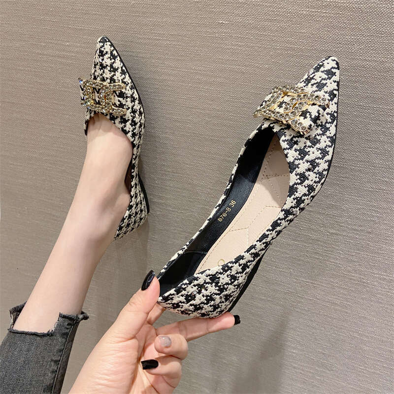 Single Shoe Spring New Pointed Shallow Mouth Rhinestone Decorated Flat Bottomed Soft Soled 2023 Thousand Bird Grid Interior Height Increasing Women�