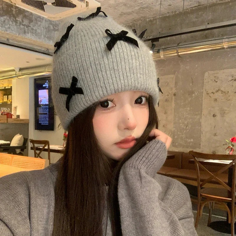 Korean Winter Bow Knitted Hat Ins Style Cute Y2K Girls Autumn and Personalized Fashion Warm Ear Protection 241105