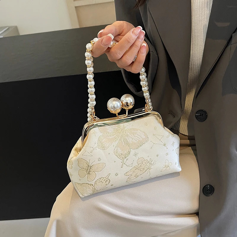 Home>Tags> Womens Bag>Niche High end Embroidered Shoulder Bag>Fashion Womens Bag 241105