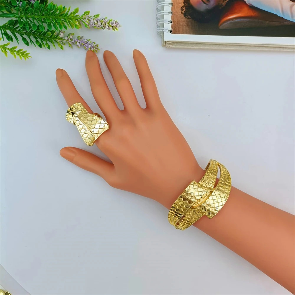 EMMA Fashion Jewelry Set For Women Uniquely Shaped Gold-Plated Wedding Jewelry Big Necklace Bracelet Ring Earrings Banquet Gift 241105