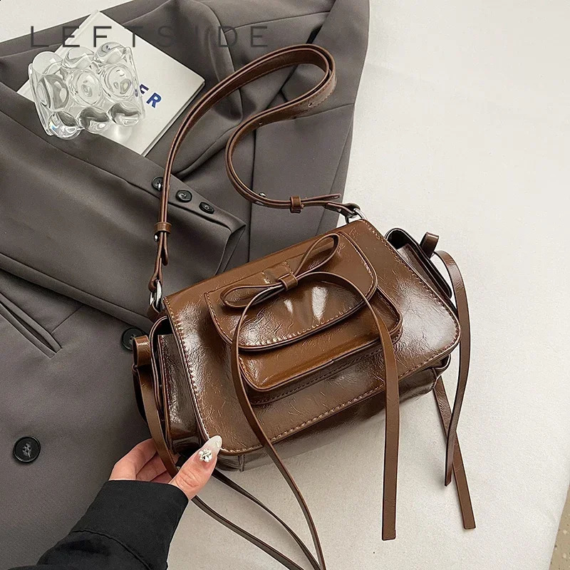 LEFTSIDE Mini PU Leather Shoulder Bag Womens Cross Body Bag Winter Trend Retro Y2K Korean Fashion Bow Handbag 241105