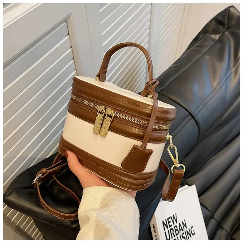 high-quality zipper splicing lamp shoulder bag casual cross body bag PU leather womens makeup bag 241105