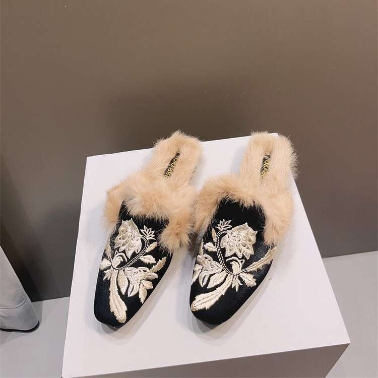 Korean Version Autumn Winter Simple Square Flat Bottom Hairy Shoes For Women With Soft Soles Plush Insulation, Featuring A Socialite Style Embroidered