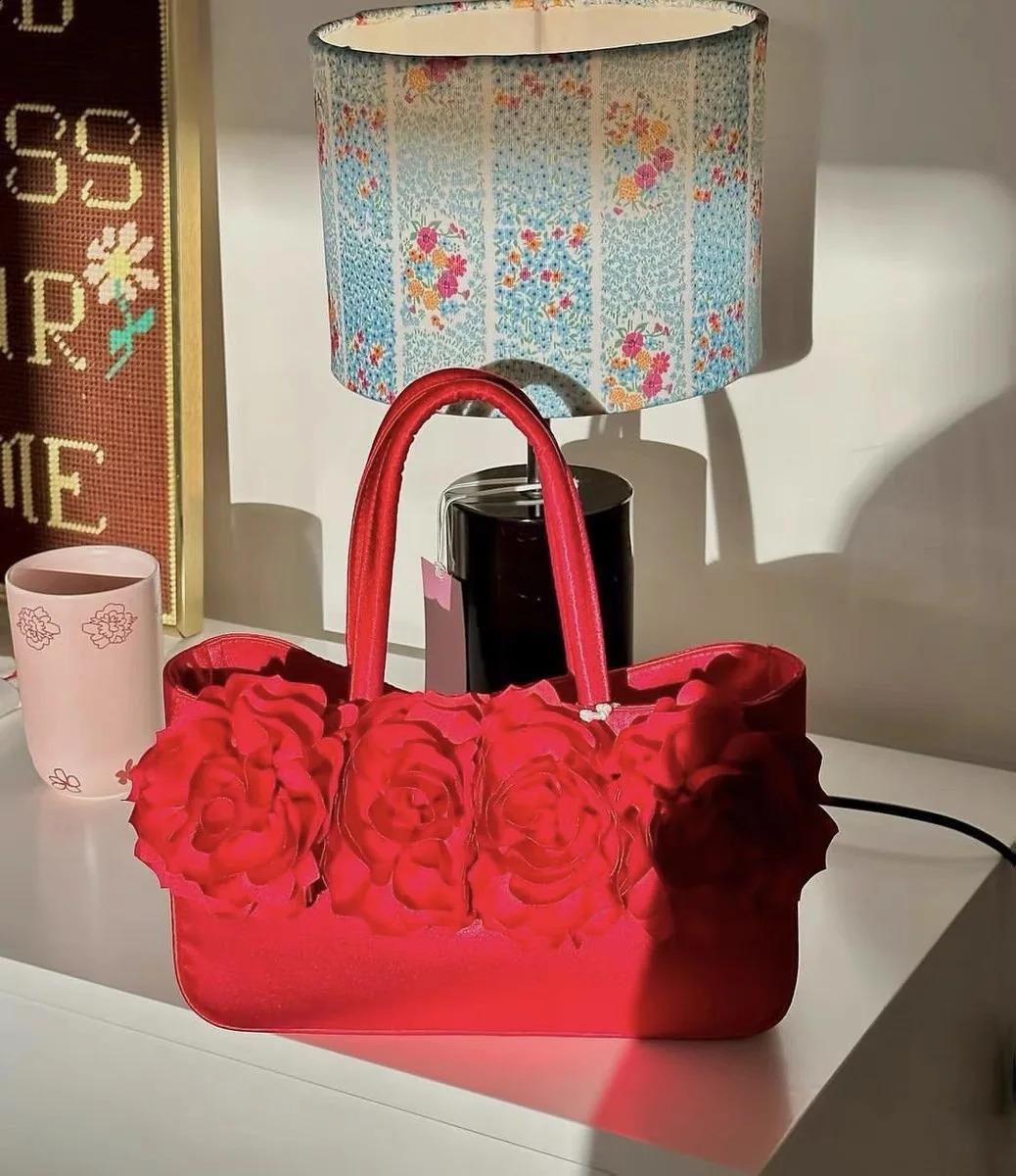Miyagawa Niche Retro Rose Red Handbag Womens Shoulder Bag 241105