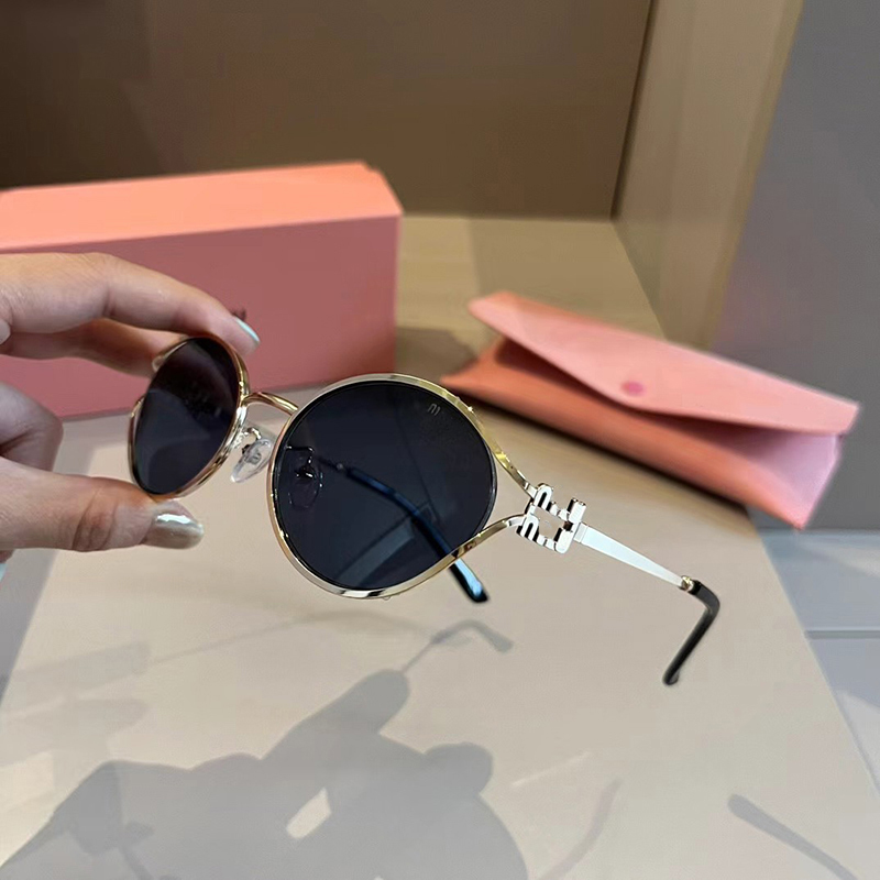 designer sunglasses luxury Sunglasses for Women and men Glasses Mirror Pilot For specialty cool crowd Driving Ultimate Summer Weapon Travel Female Logo box nice