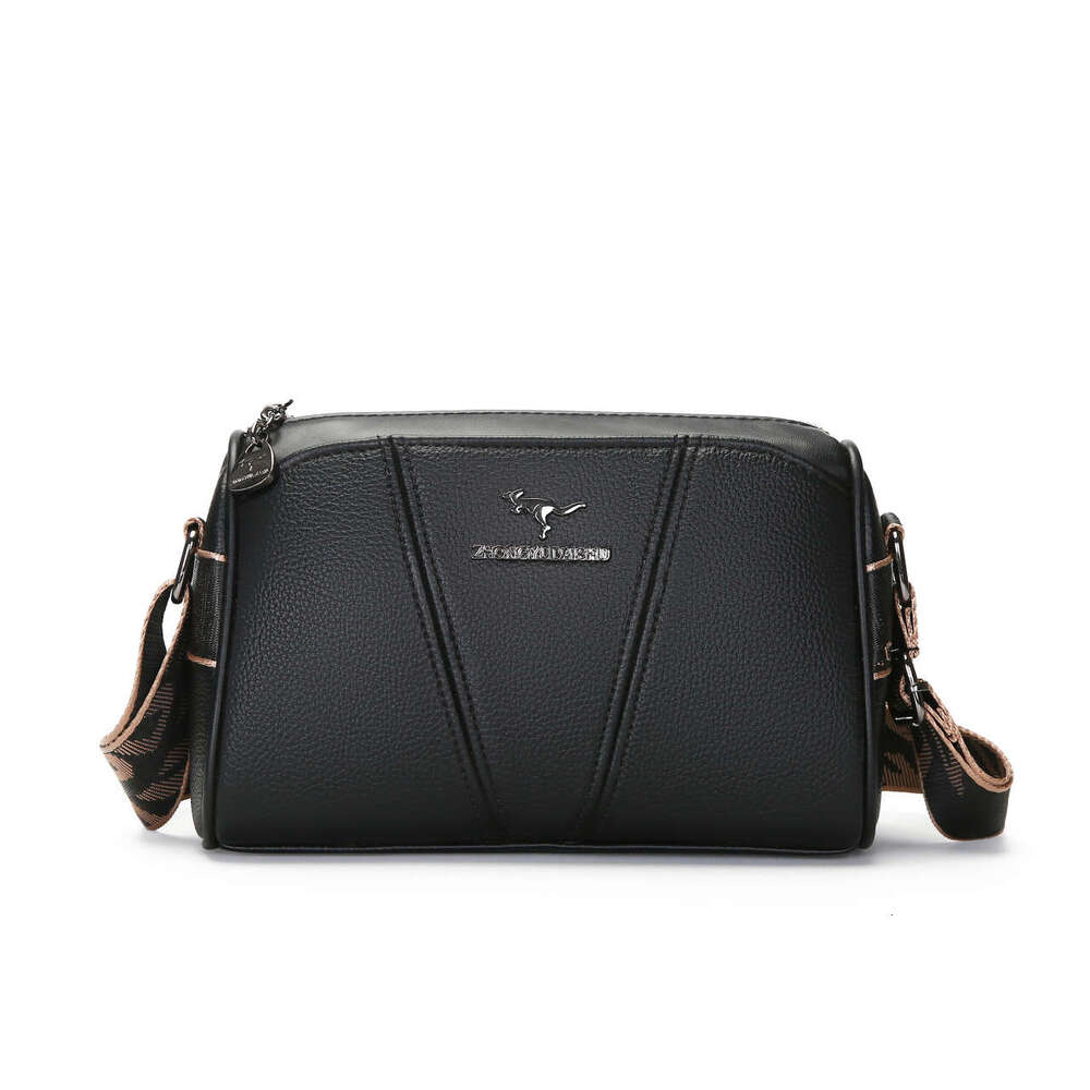 Bag 2024 new fashionable crossbody simple large capacity shoulder casual small square bag