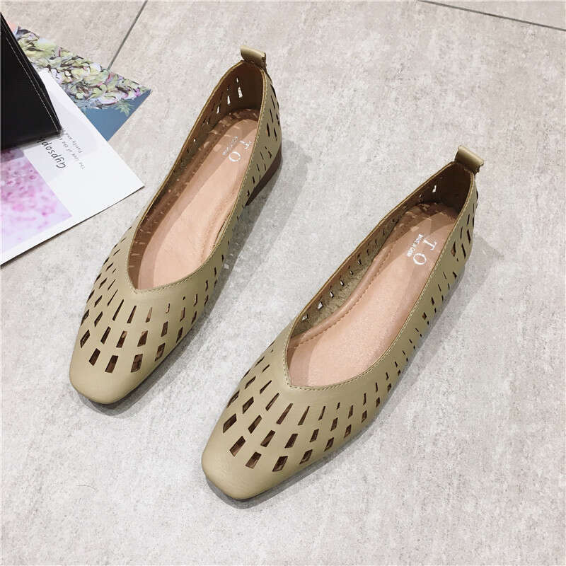 Korean Version Versatile Hollow Breathable Soft Sole Grandma Flat Bottom Low Order Scoop Women's Bean Shoes