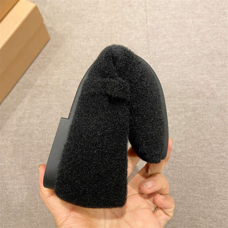 Evening Soft Sole Square Toe Shallow Mouth Single Shoe For Women, Spring 2024 New Style With Flat Bottom Mary Jane Shoes