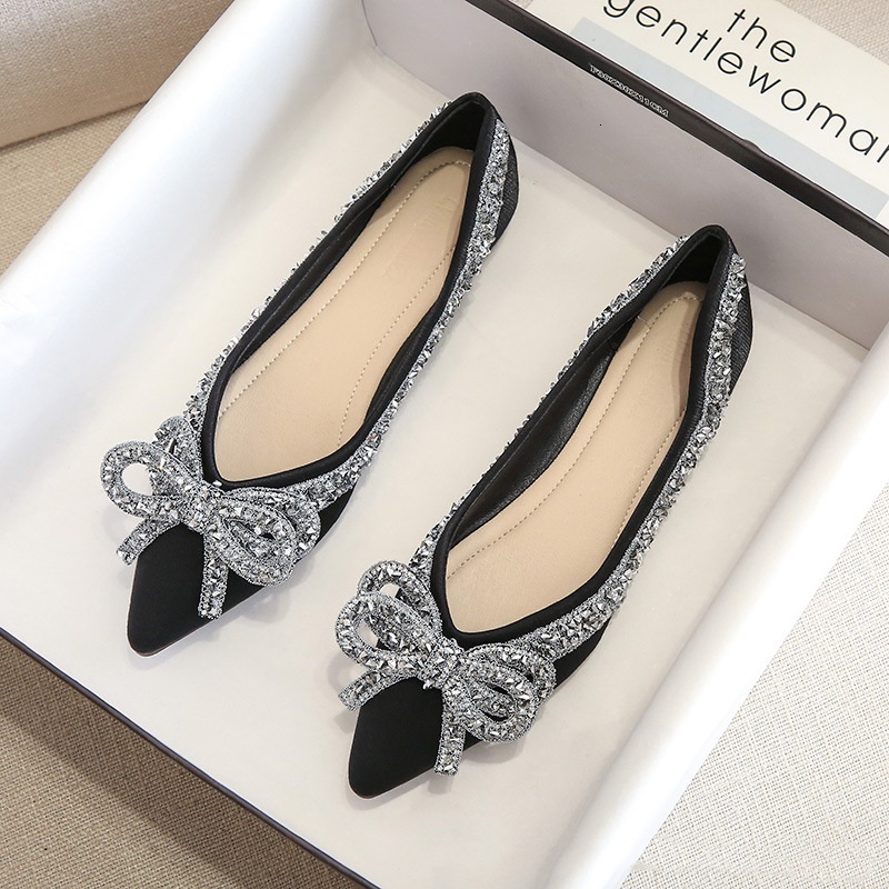 Single Women Flat Bowknot Soft Bottom Shallow Mouth Drill Ladybird Women's Large Size Boat Shoes