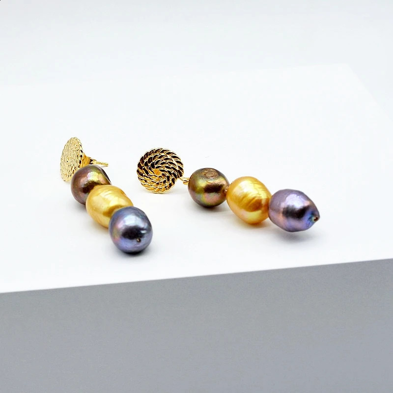 Vintage Womens Earrings Multicolor Natural Pearls Irregular Baroque Pearl Pendants Long Wedding Accessories Fashion Gifts 241105