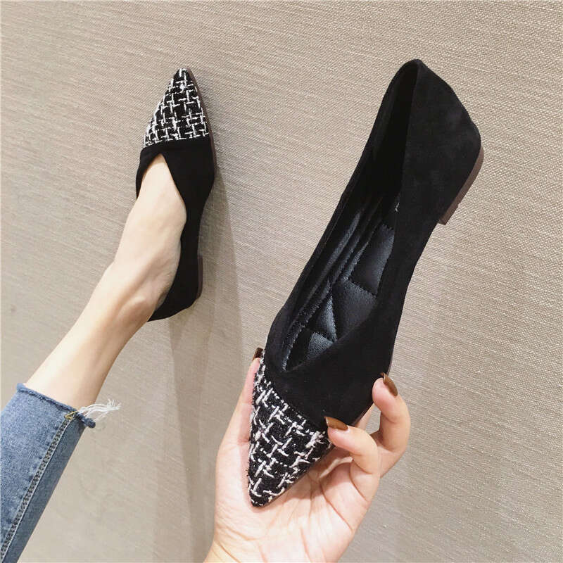 2023 Autumn New Internet Celebrity Versatile Small Fragrant Style Pointed Shallow Mouth Flat Single Women's Soft Soled Bean Shoes