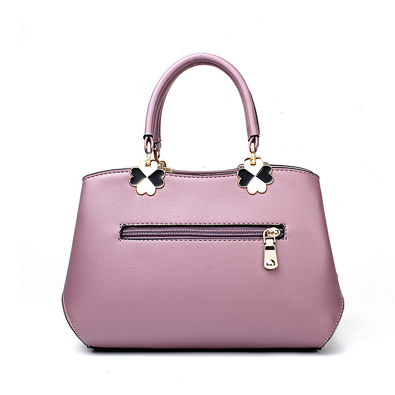 Designer's new fashionable embroidered shoulder bag PU women's bag fashion bag