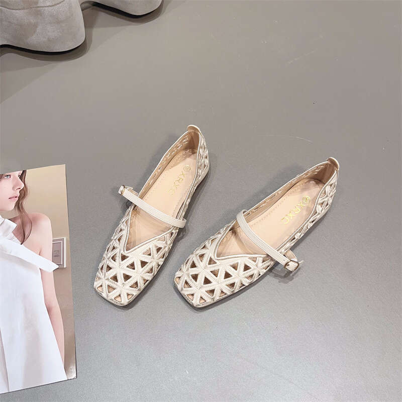 Single Shoe With Square And Soft Sole, Women's Korean Version Summer New Flat Bottomed Scoop Shoes, Perforated Breathable Toe Sandals