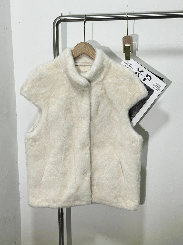 Home>Products>Sleeveless single chest mink vest>Fully matched womens winter thick waistband> autumn jacket 6O2502 241105