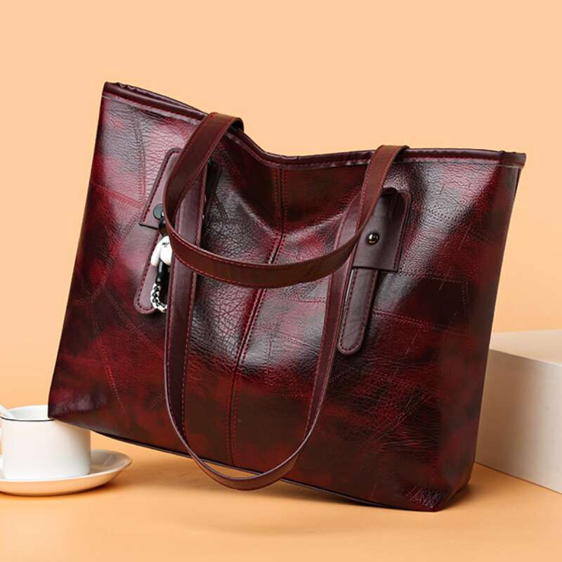Designer Bag Version Trendy Women's 2024 New Large Capacity Tote Bag With Horizontal Square Zipper Single Shoulder Handbag tote bag Saddle bag