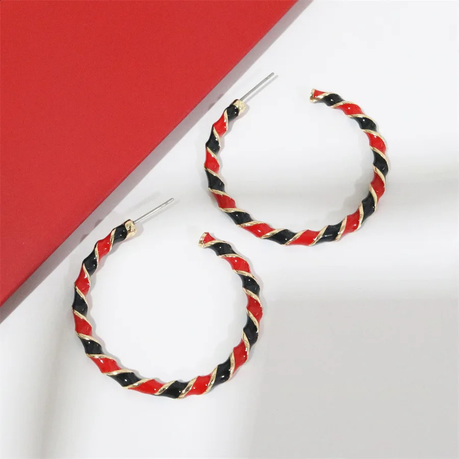 1 Pair Cute Circle Candy Cane Alloy Earrings Christmas Nordic Style Red Color Santa Jewelry Accessories 241105