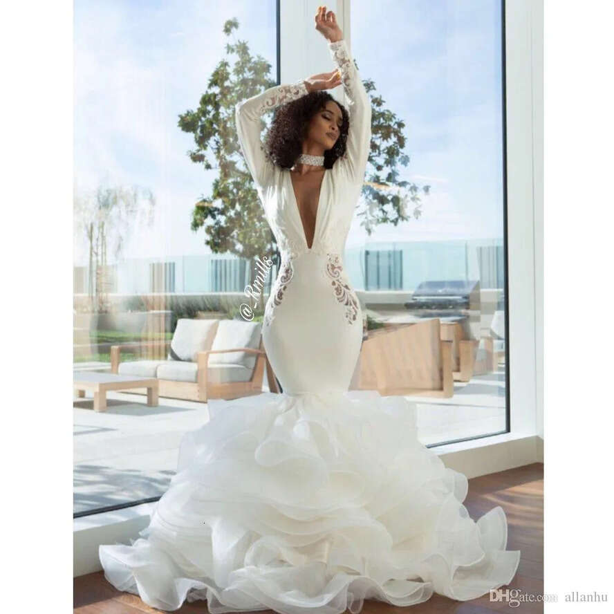 Elegant Arabic Dubai Mermaid Wedding Dresses V Neck Long Sleeves Tiered Organza Open Back Bridal Gowns Or Length Formal Dress For Women