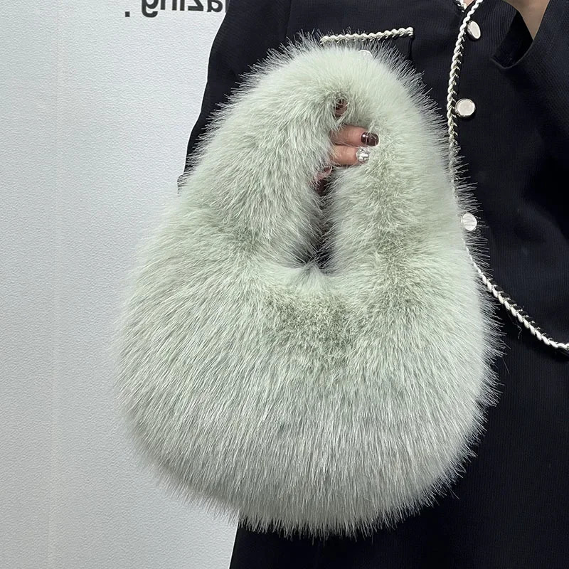Winter Casual Furry Shoulder Bags for Women Solid Color Soft Plush Ladies Clutch Purse Handbags Lightweight Female Hobos Bag 241104