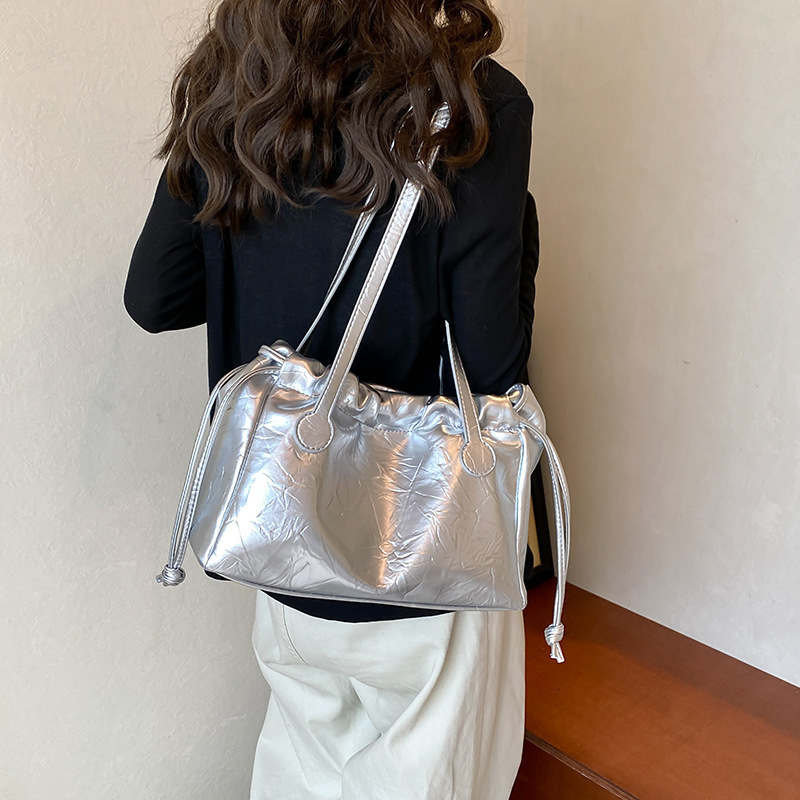 Wrinkled Drawstring Big For Bags Handbags Women Fashionable And Simple Pleated Bucket Bag, High-end Sense Shoulder Bag Designer
