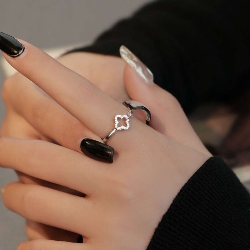 Fashion Hot Sterg New Four Jewelry Sier Leaf wer Rings for Women Chic Hollow Zircon Opening Ins Finger Ring Wedding Jewelry Wholesale