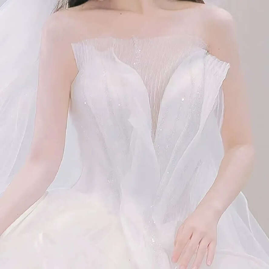 Ball New Arrival Gown Wedding Dresses Strapless Ruffles Wave Hidden Zipper Bridal Gowns A E Dresss With Sweep Train s