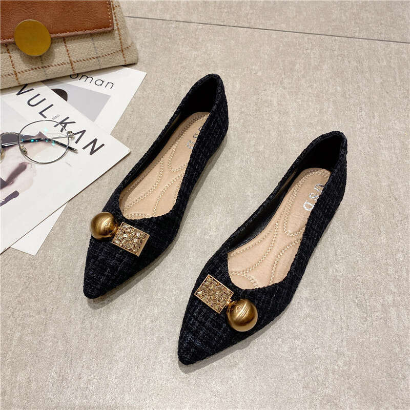 Single Shoe Women 2023 Spring And Autumn New Item Pointed Soft Sole Shallow Mouth Daily Flat Bottom Plus Size Fairy Cloth Surface Scoop Bean Shoes