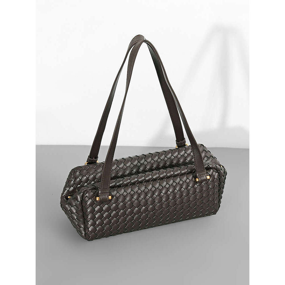 Designer Bag Woven Handbag 2024 New Niche Design European Luxury Fashion Trend Shoulder Bag Tote