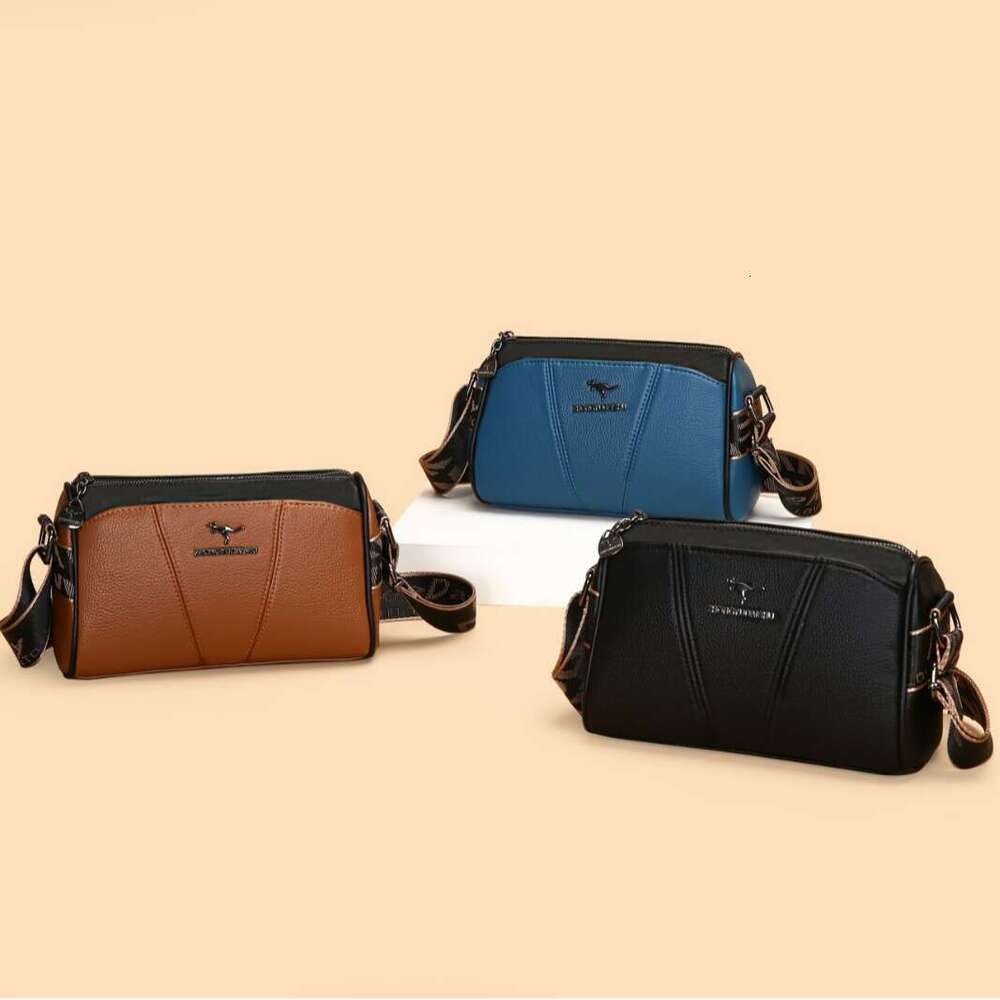 Bag 2024 new fashionable crossbody simple large capacity shoulder casual small square bag