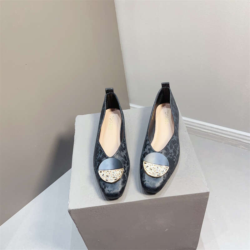 Chinese National Style Korean Version Spring And Autumn New French Thick Heel Soft Sole Square Toe Shallow Mouth Low Order Shoes For Women