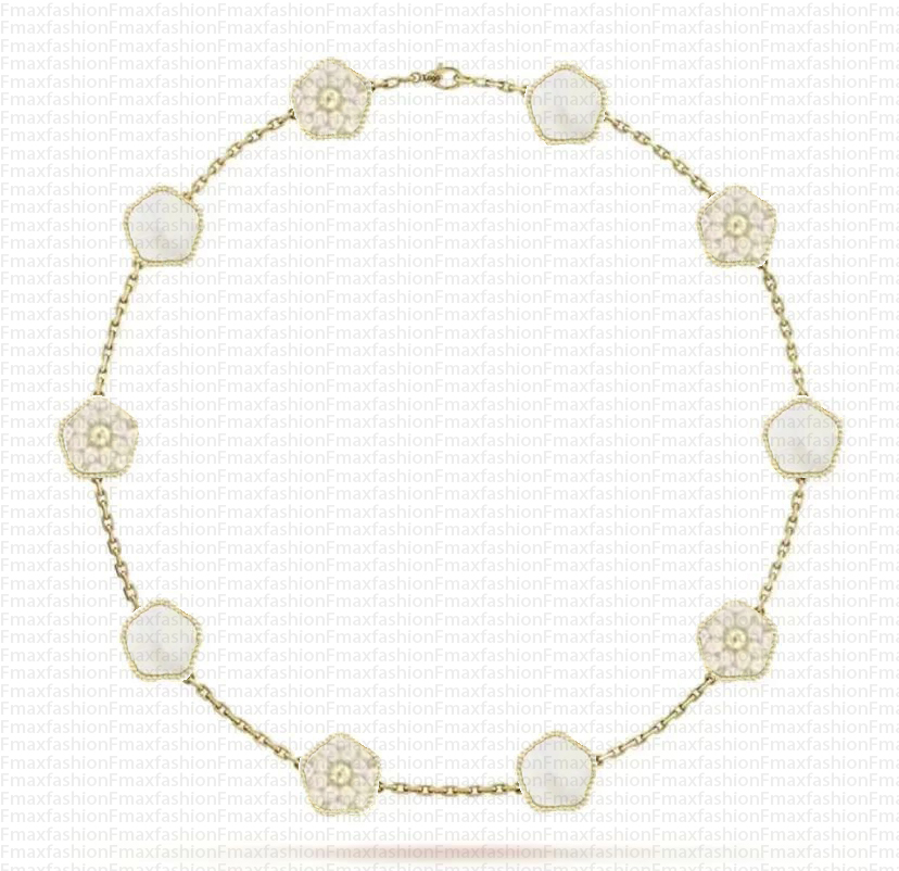 10 Motif Clover Necklace Diamond Necklaces Luxury Jewelry Designer For Women Lady 18K Gold Silver Plated Shell Necklaces Designer Fashion Jewelry Chri