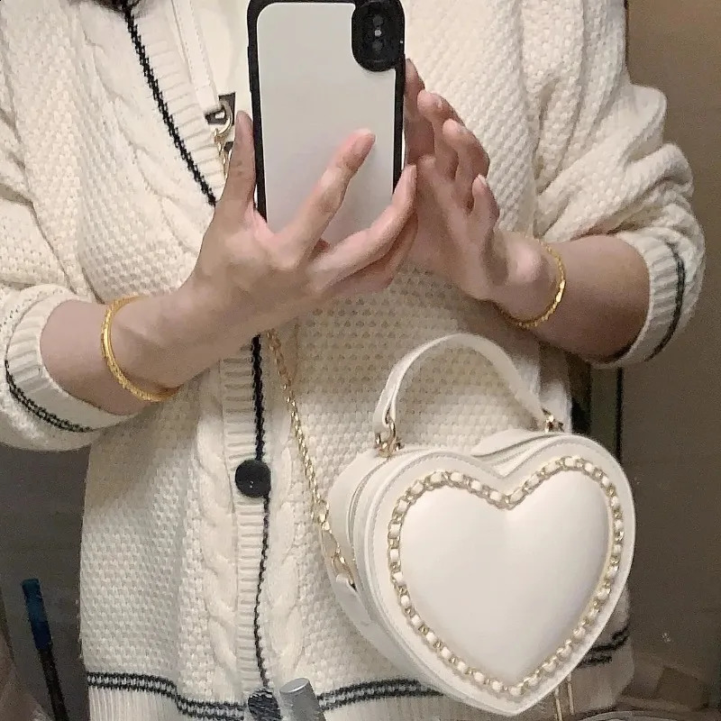 Chic Sweet Heart Crossbody Bags for Women JK Lolita Bag Solid Kawaii Shoulder Bag Office Women Uniform PU Bag Bolso Mujer 241105