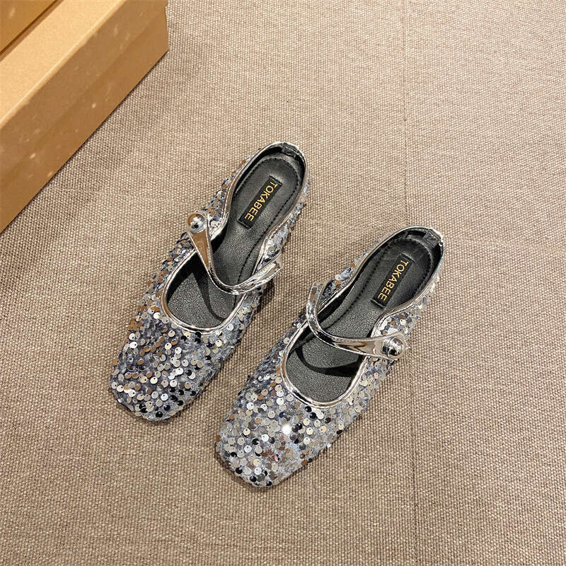 Xiaoxiangfeng Baotou Slippers For Women's Outwear 2024 Spring/Summer New Sequin Flat Bottom Mary Jane Muller Half Top