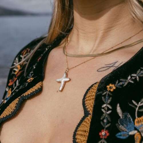 Retro Hot New New Jewelry 2024 Fashion Trend Cross for Women Fashion Classic Natural Freshwater Pearl Necklace Girls Jewelry Gift