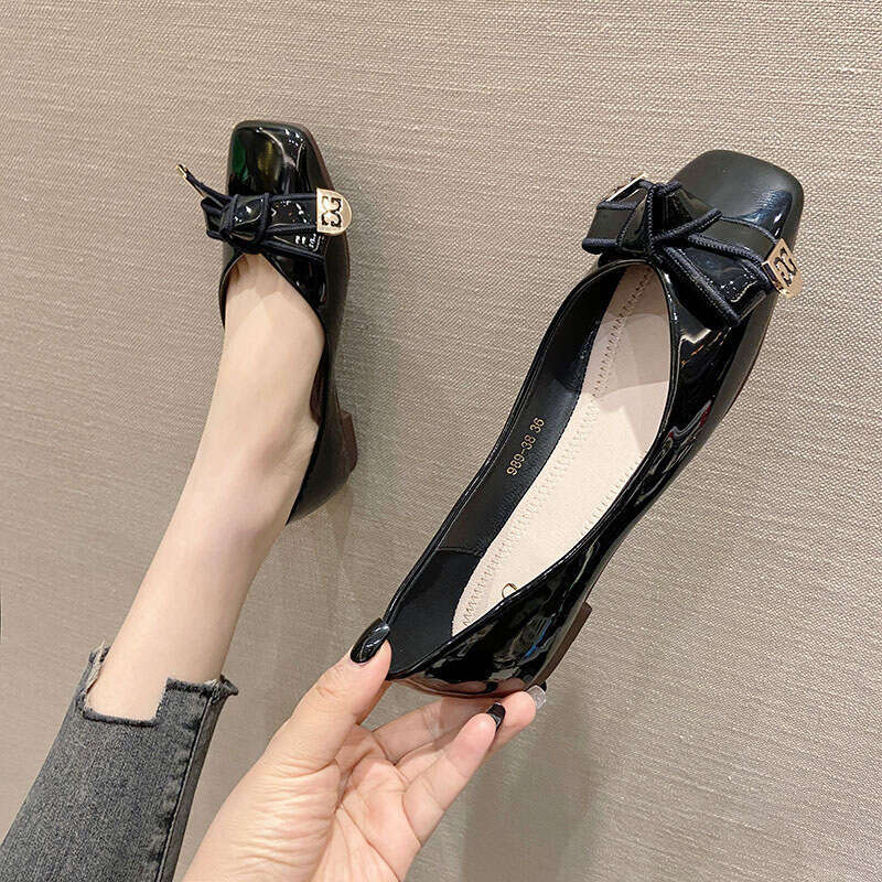 2023 Spring New Single Women's Head Lacquer Leather Daily Flat Soft Bottom Butterfly Knot Ladle Shoes