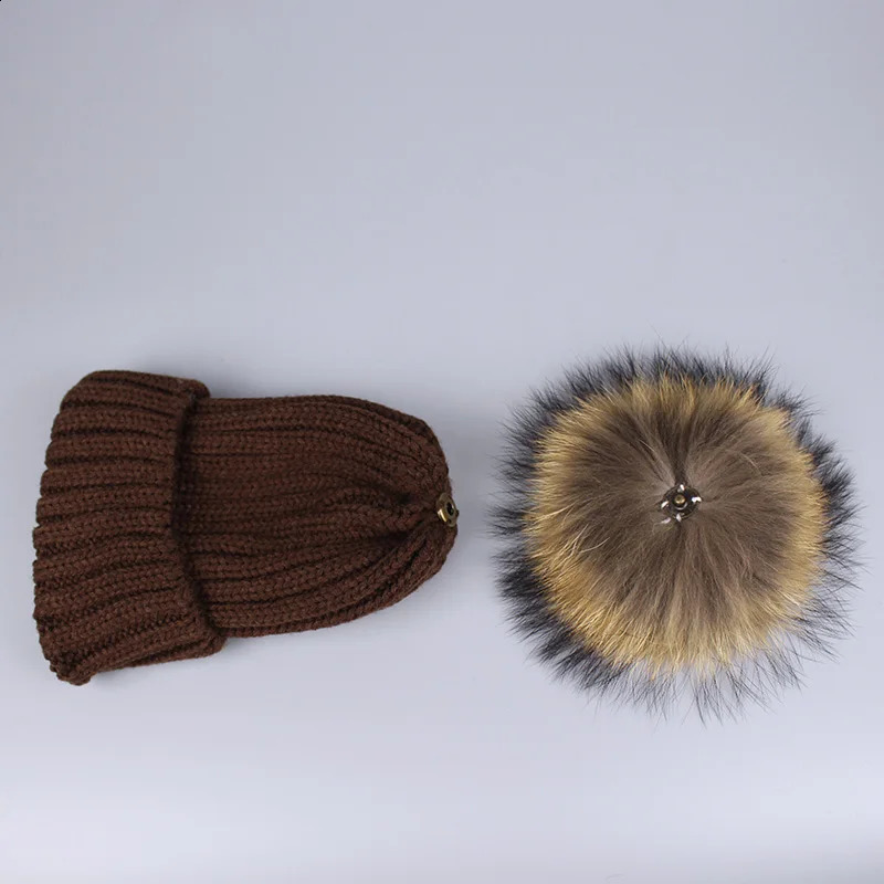 2-piece set of childrens winter hat scarves suitable for girls hats real raccoon fur Pom Beanies womens hats knitted winter hats wholesale 241105