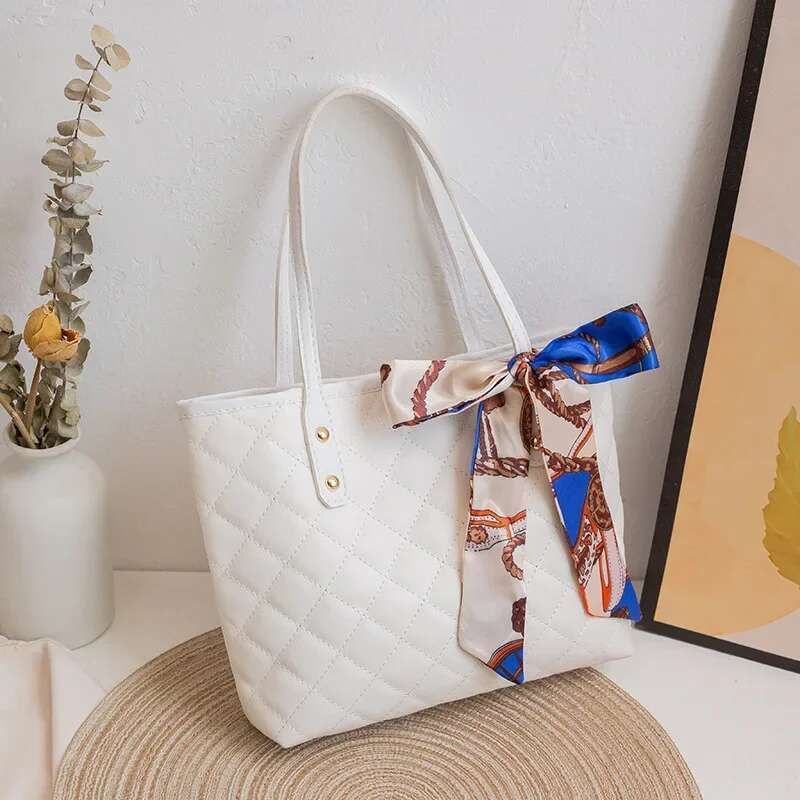 Designer Bag Large Capacity Lingge Embroidery Bag New Trendy Simple Scarf Tote Bag Hot Selling One Shoulder Bucket Bag Bags For Women