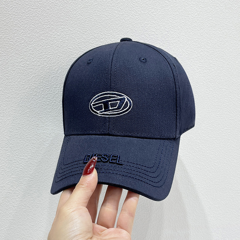 Free shipping New Designer Baseball caps hat Men Women fitted hats Luxury embroidered baseball cap Sun Hats Adjustable cap J-5