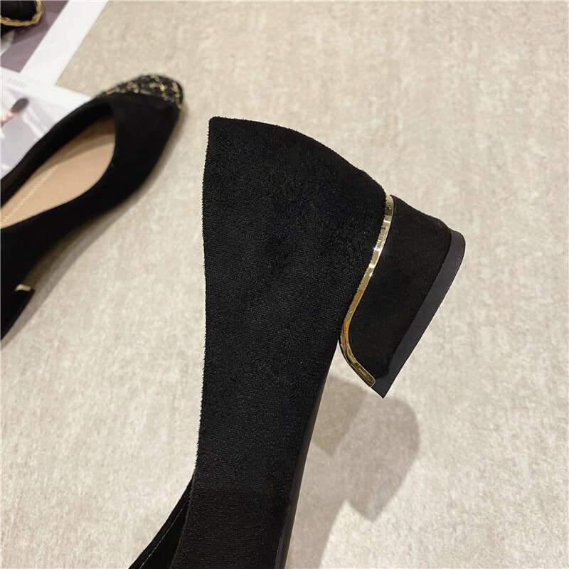 2023 Xiaoxiangfeng Korean Version Single Women's Shallow Toe, Professional Thick Heel Shoes, Versatile Temperament, Fabric, Medium To High Order 