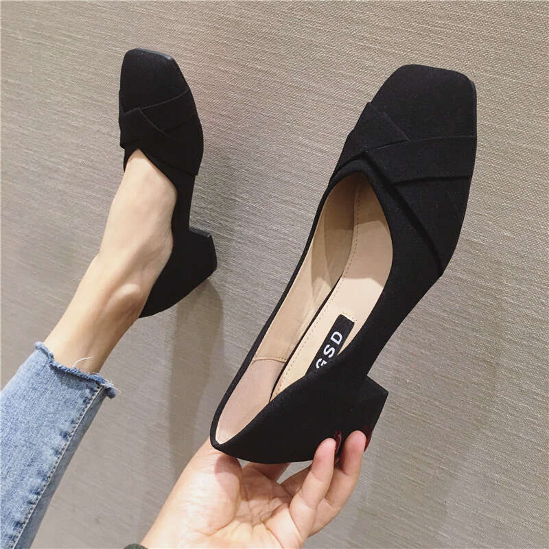 2023 Spring And Summer Versatile Square Head Shallow Mouth Coarse Custom Women's Grandma Black Professional Low Middle Heel Work Shoes