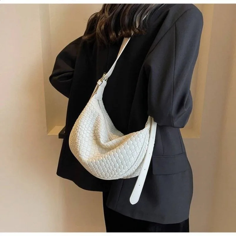 Womens Cross Bag Large Capacity Handbag Shoulder Messenger Bag Womens Fashion Stray Shopping Bag Sac 241105