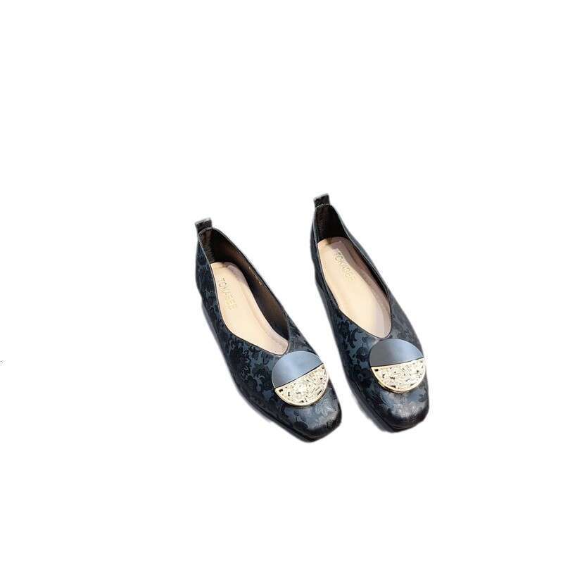 Chinese National Style Korean Version Spring And Autumn New French Thick Heel Soft Sole Square Toe Shallow Mouth Low Order Shoes For Women