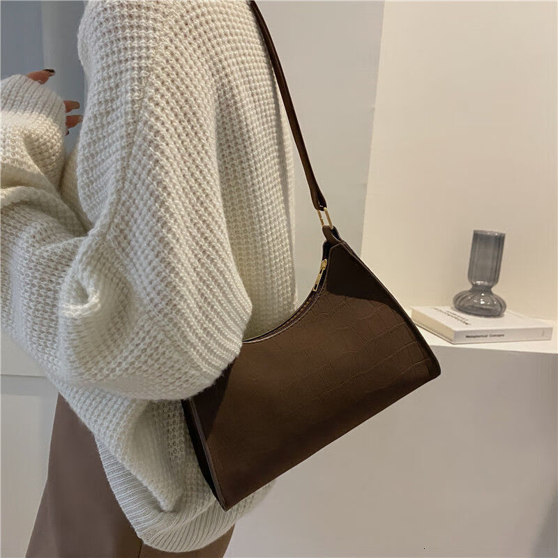 AIOSC Niche Design Frosted Underarm Stick Bag For Women Zipper style Temperament Classic Underarm Bags Tote Shoulder Handbags With Black and Brown Zip
