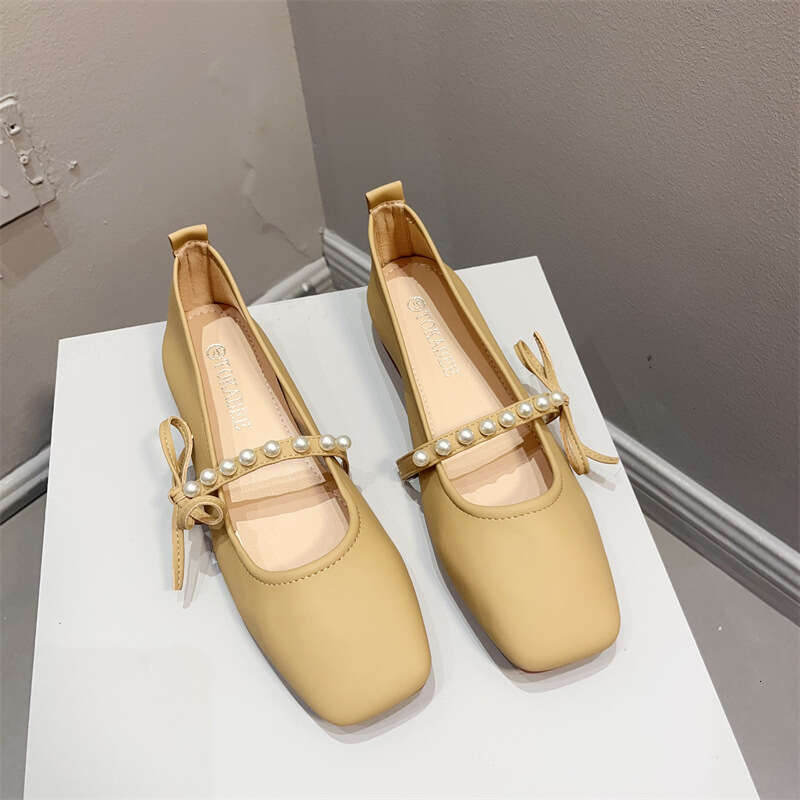 French Style Thick And Medium Bean Korean Version, New Fashionable Pearl Square Toe Shallow Mouth Single For Women, Low Heeled Grandma Shoes