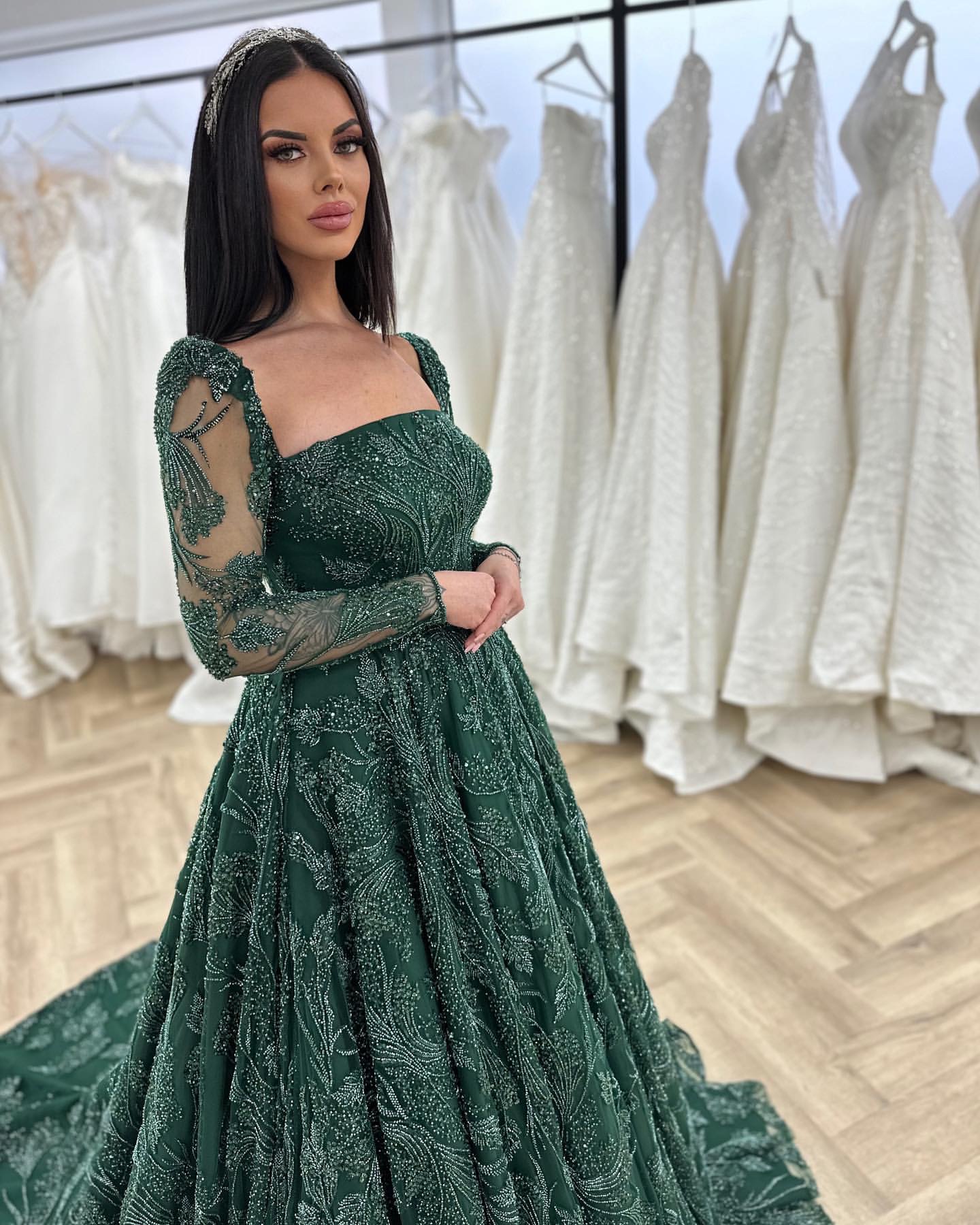 Emerald Green Crystal Evening Dresses Elegant A Line Turkey Prom Dress Beaded Long Sleeves Illusion Formal Party Gowns 0516