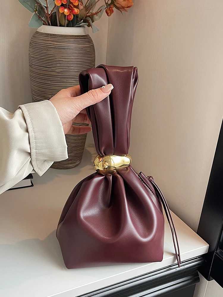 Personalized Soft Leather Clutch Bag Designer Women Pleated Mini Bucket Pouch Temperament Side Zipper Party Evening Bags